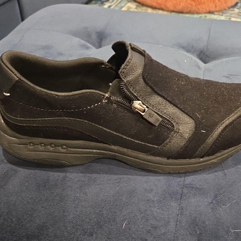 Easy Spirit Women's Black Mules